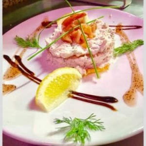 Mille-feuille de crabe et saumon fumé